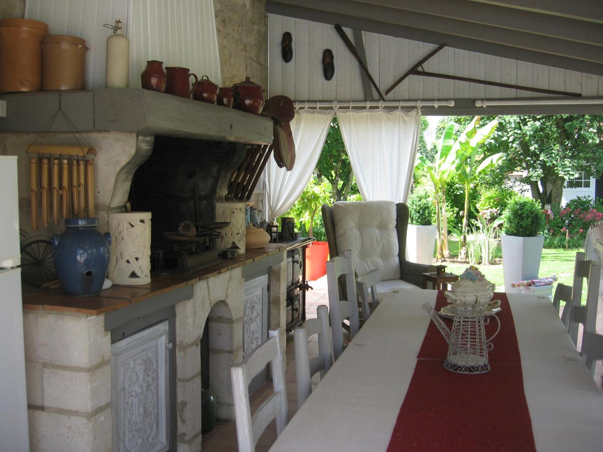 La Roseraie Trizay Εξωτερικό φωτογραφία